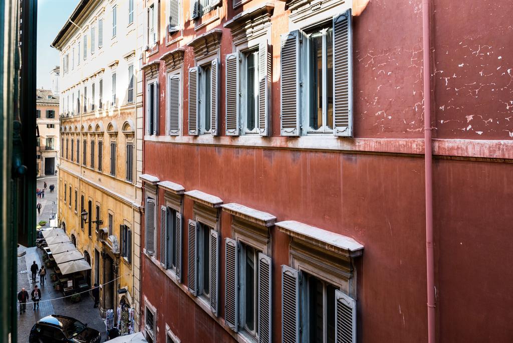 Trevi & Pantheon Luxury Rooms — Photos 1